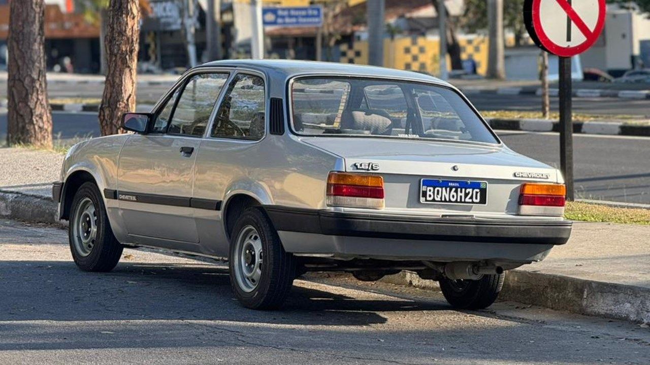 Chevrolet Chevette SL 1990 - Placa preta