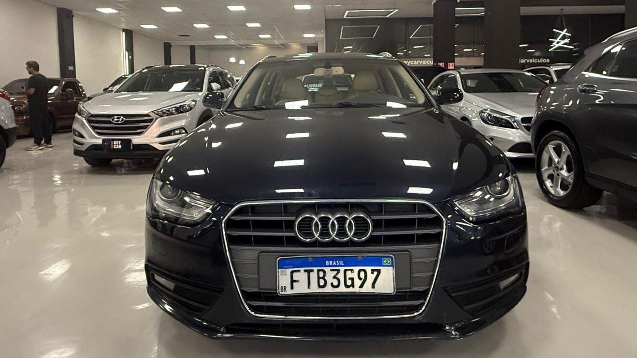Audi A4 Avant Azul Marinho 2.0 TFSI