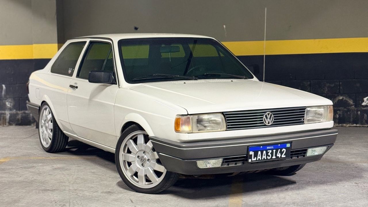 Voyage CL 1.8 1994 Placa Preta