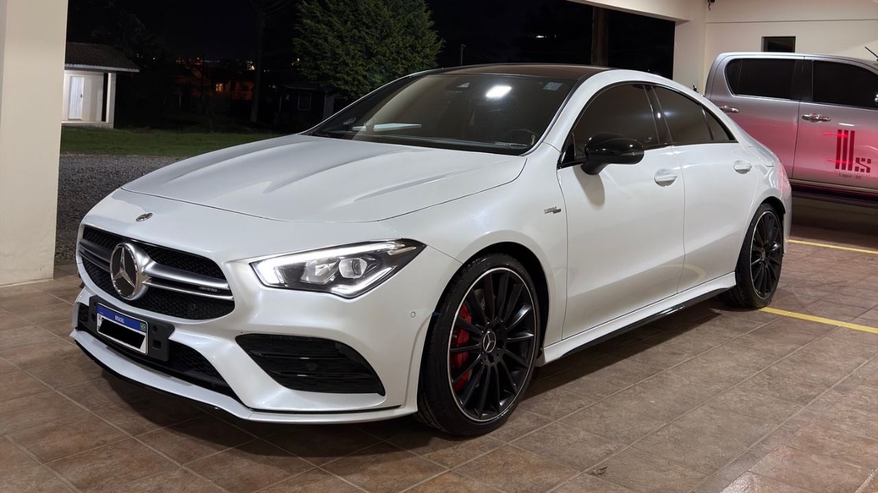 Mercedes-Benz CLA 35 AMG 2023