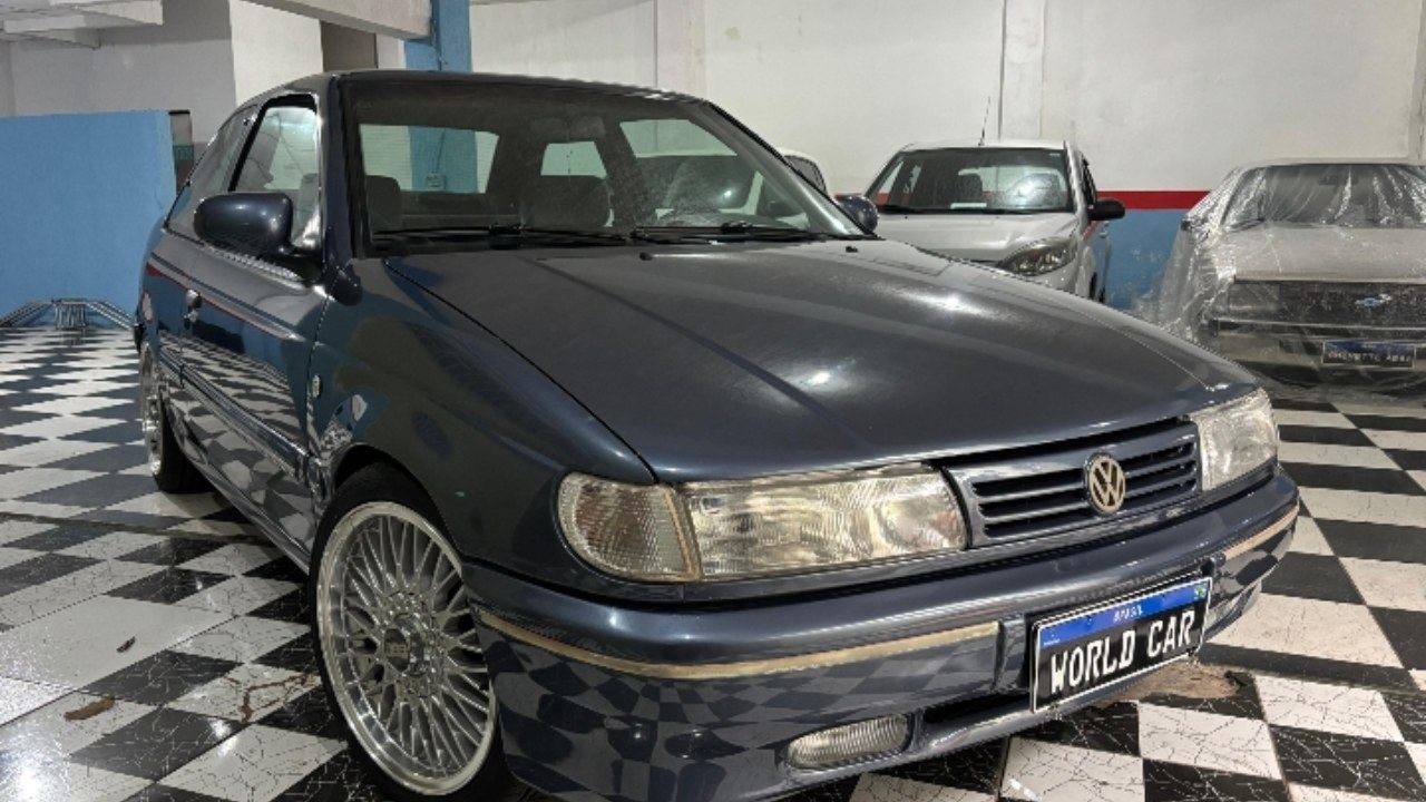 Logus Wolfsburg apto a placa preta