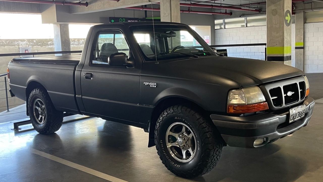 Ford Ranger XLT 4.0 V6 4x4 Long Bad