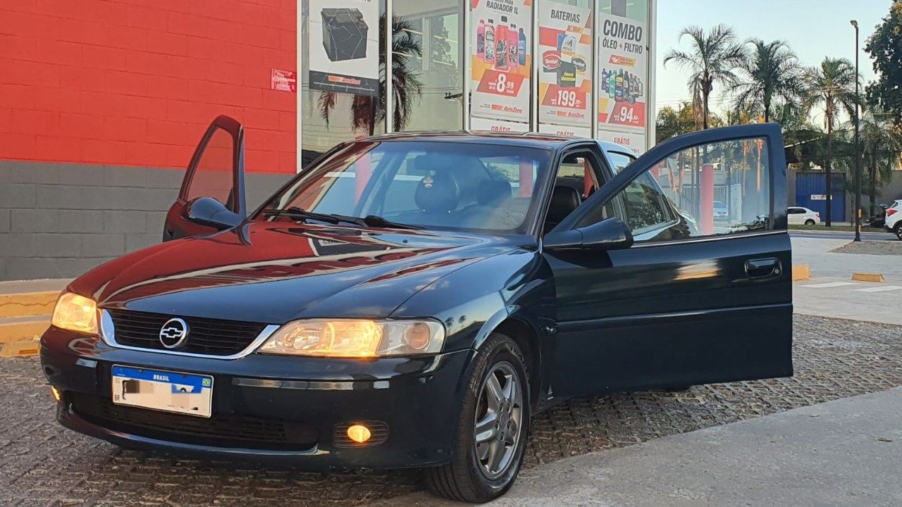 Chevrolet Vectra CD 2.2 16V Ano 2000