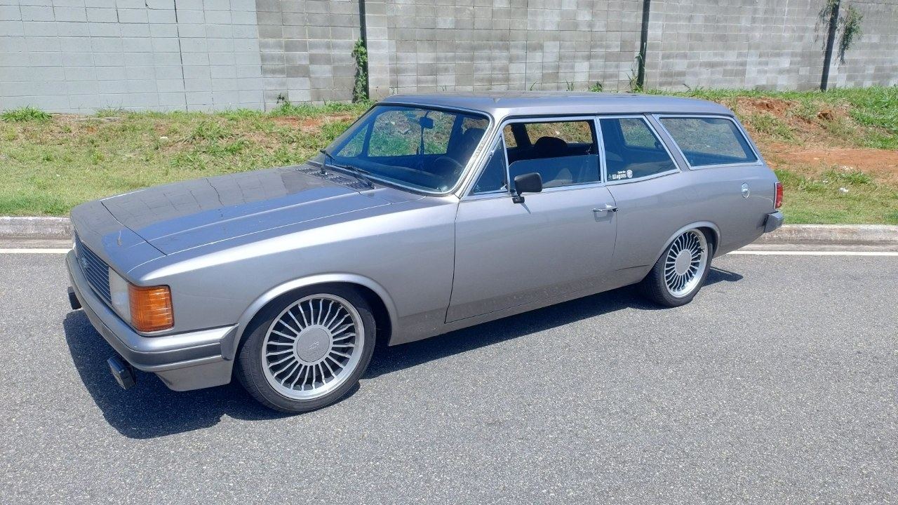 Caravan Comodoro 83' (Álcool)
