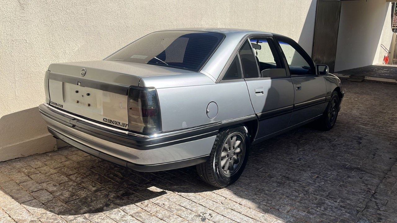 Omega GLS 2.2 96/97
