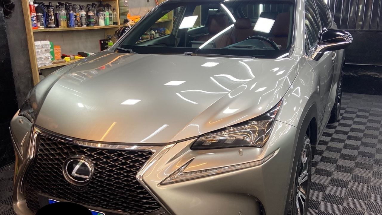 Lexus NX 200T F-Sport impecável!