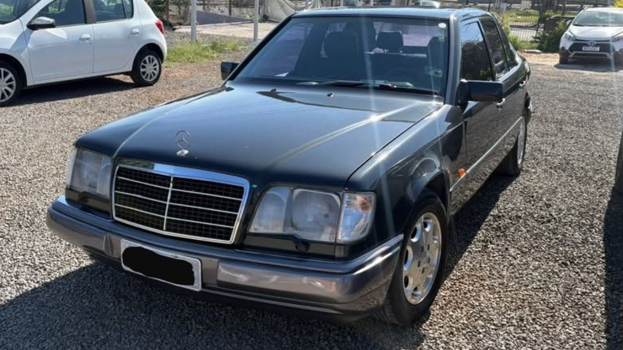 Mercedes-Benz E320 Elegance 1995