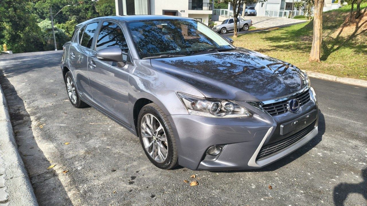 Lexus CT200h 2017 todas revisões na css