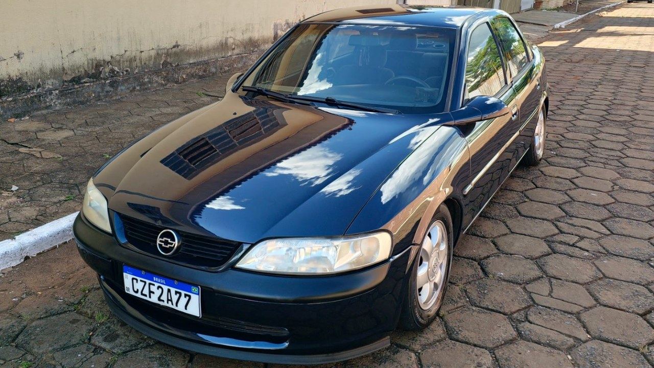 Vectra GLS 2.2 8v