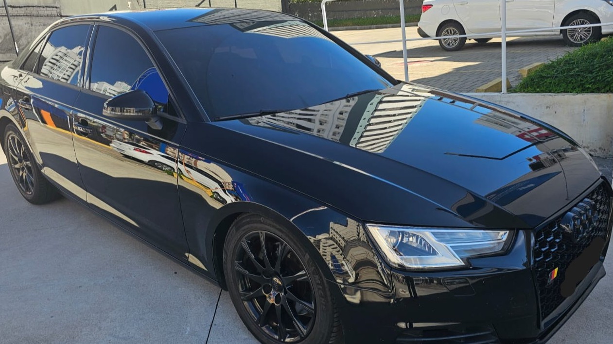 Audi A4 Atracction - Preparado